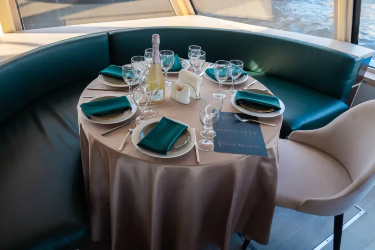 Теплоход «Славутич» image- 5